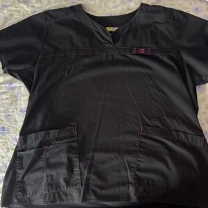 Black wonder-wink Scrub set